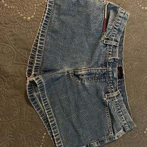 Tommy Hilfiger Jean Shorts Size: 11